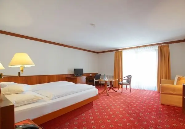 Superior Tek Büyük Yataklı Oda, Nehir Manzaralı