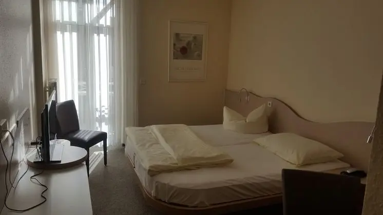 Comfort Tek Büyük veya İki Ayrı Yataklı Oda