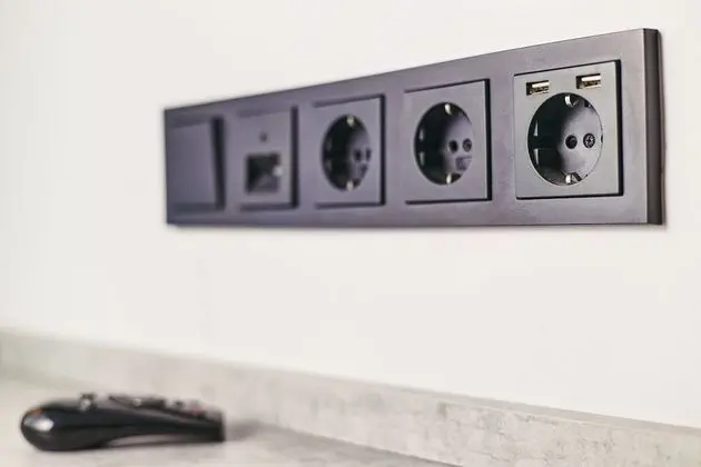 Comfort Oda, 1 Büyük (Queen) Boy Yatak