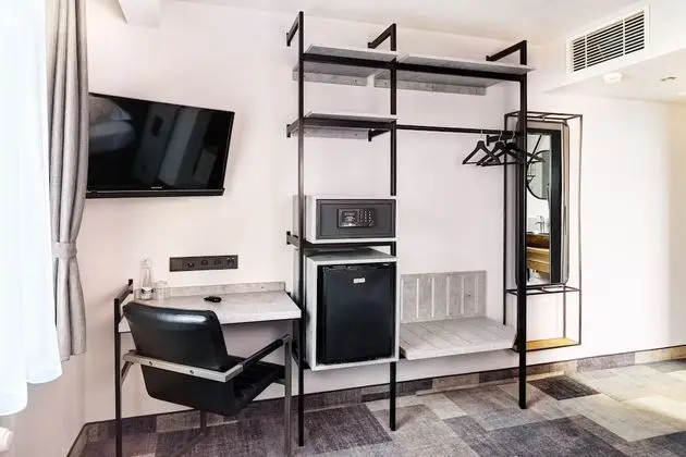 Comfort Oda, 1 Büyük (Queen) Boy Yatak