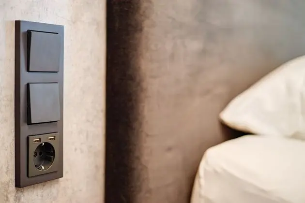 Comfort Tek Büyük Yataklı Oda