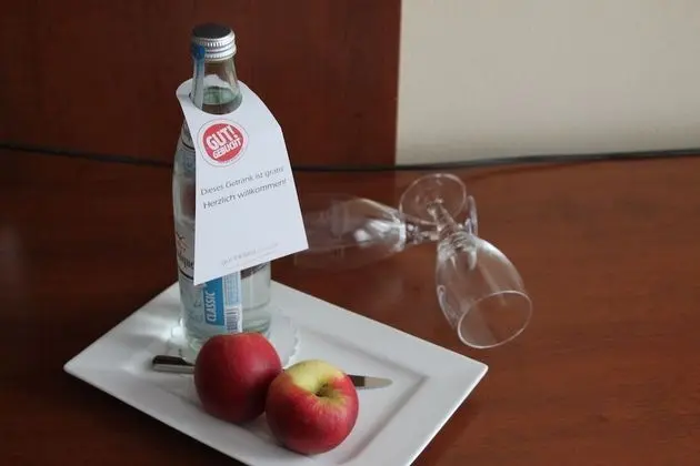 Comfort Tek Büyük Yataklı Oda