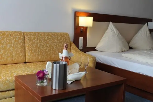 Superior Dört Kişilik Oda