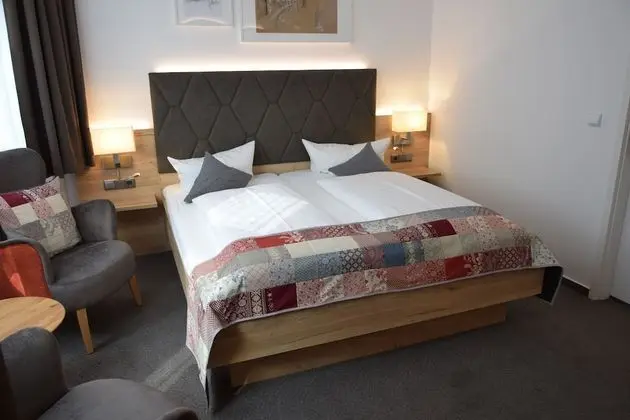 Comfort Tek Büyük Yataklı Oda