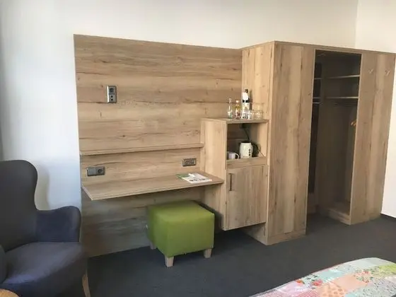 Comfort Tek Büyük Yataklı Oda