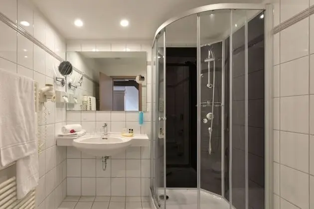 Comfort Büyük Yataklı Tek Kişilik Oda