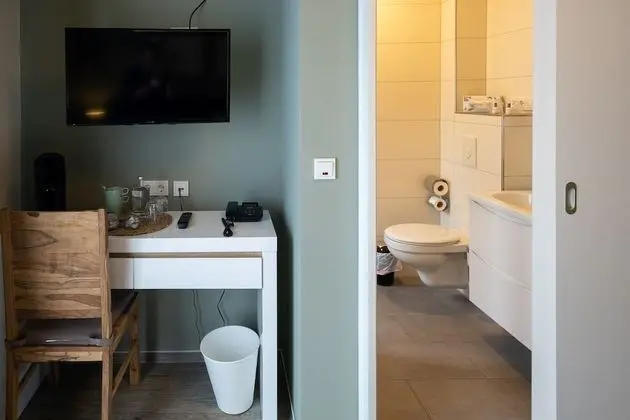 Classic Tek Büyük Yataklı Oda