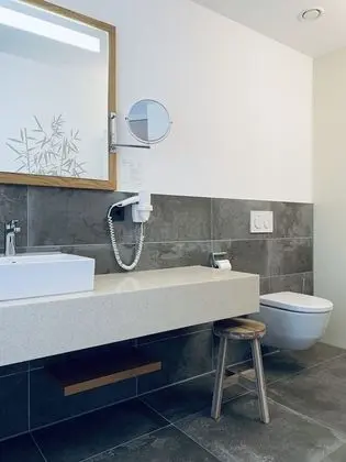 Premium Tek Büyük Yataklı Oda