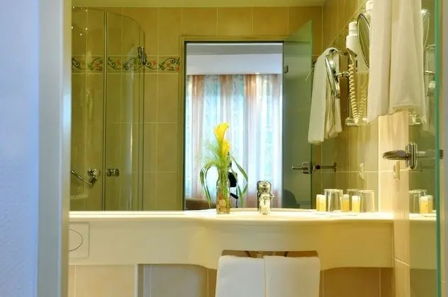 Comfort İki Ayrı Yataklı Oda