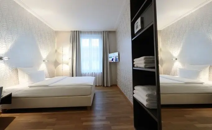 Grand Tek Kişilik Oda