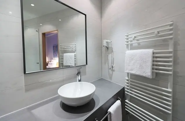 Quiet single room