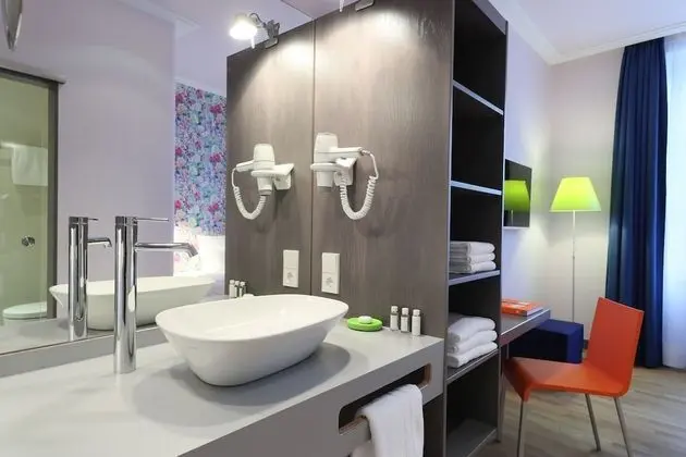 Urban single room