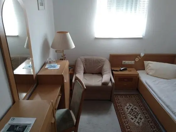 Tek Kişilik Oda