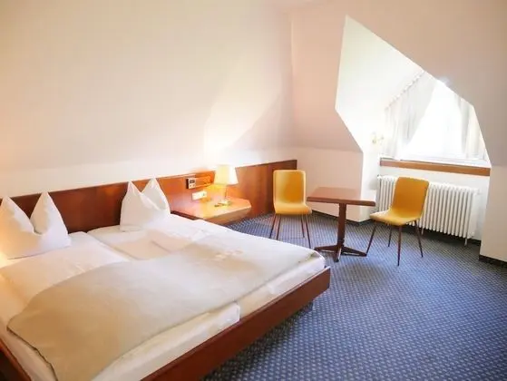 Comfort Tek Büyük Yataklı Oda