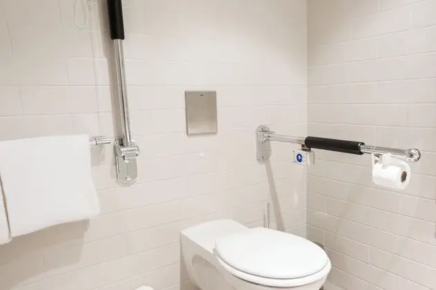 Comfort Tek Büyük Yataklı Oda, Engellilere Uygun