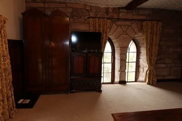 Luxury Tek Büyük Yataklı Oda, Banyolu/Duşlu (Four poster)