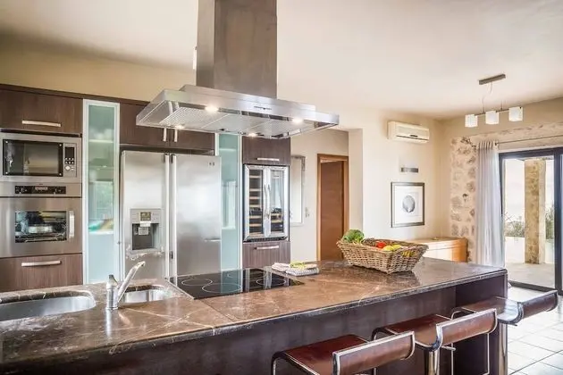 Villa (4 Bedrooms)
