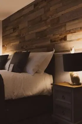 Tek Büyük Yataklı Oda (Standard Double Room)