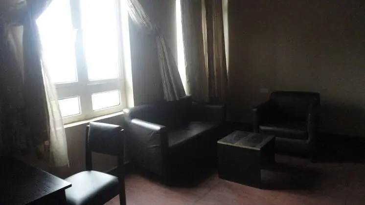 Luxury Oda, 1 Büyük (Queen) Boy Yatak, Sigara İçilmez, Havuz Manzaralı