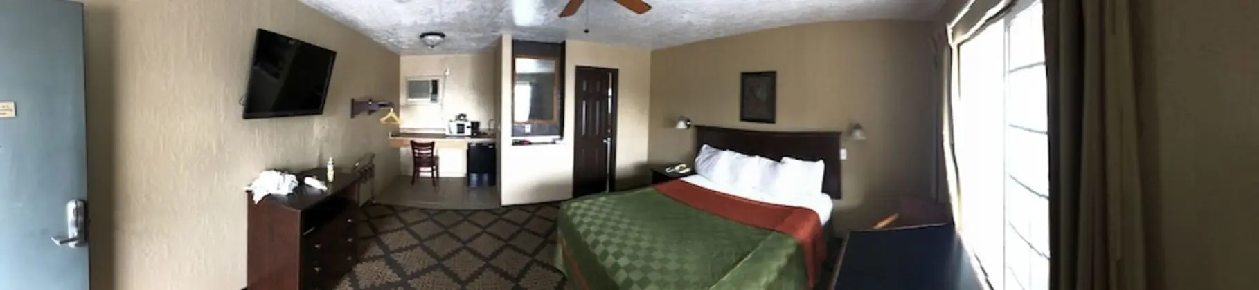 Standard Oda, 1 Büyük (Queen) Boy Yatak