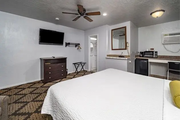 Standard Oda, 1 En Büyük (King) Boy Yatak