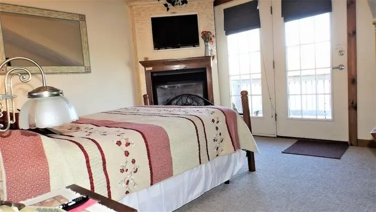 Standard Oda, 1 Büyük (Queen) Boy Yatak, Nehir Manzaralı, Zemin Kat