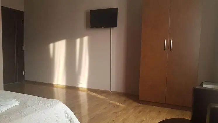 Luxury Tek Büyük Yataklı Oda