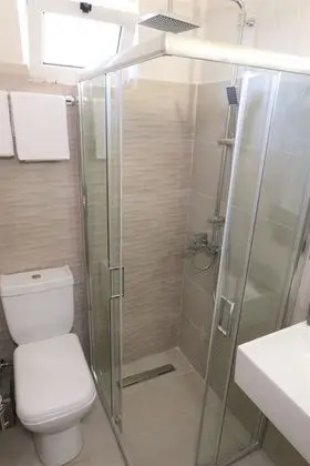 Tek Büyük Yataklı Oda, Bahçe Manzaralı