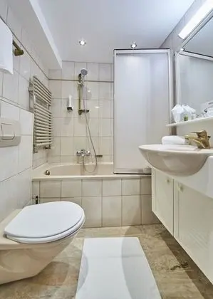 Design Tek Büyük Yataklı Oda