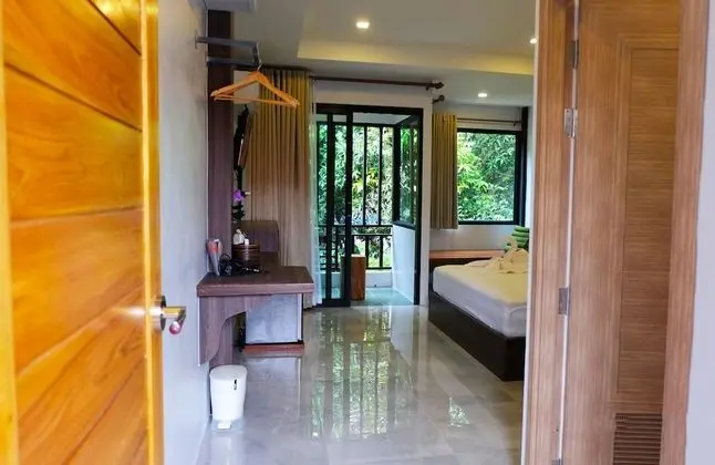 Superior Double Room with Balcony