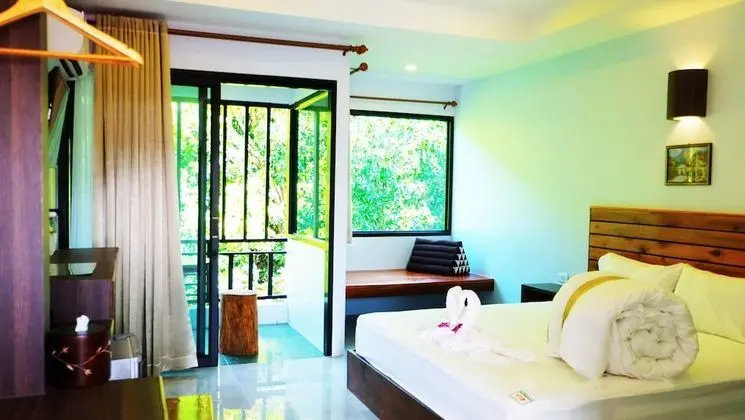 Superior Double Room with Balcony