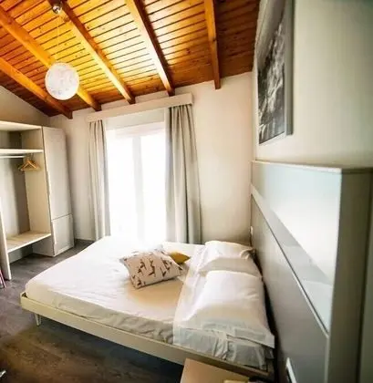 Tek Büyük Yataklı Oda, Göl Manzaralı