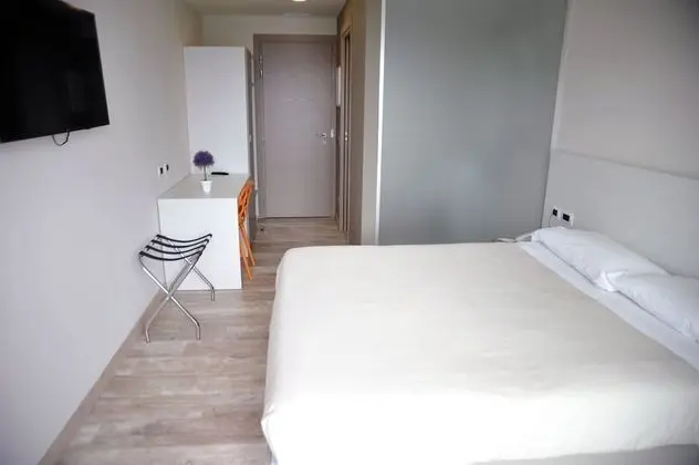 Tek Büyük Yataklı Oda, Göl Manzaralı