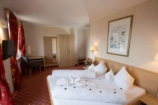 Tek Büyük Yataklı Oda