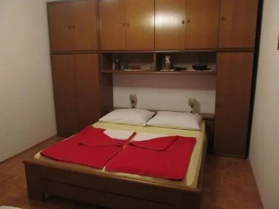 Apart Daire (Stan - 150m from the sea - A1 kat(4+2)