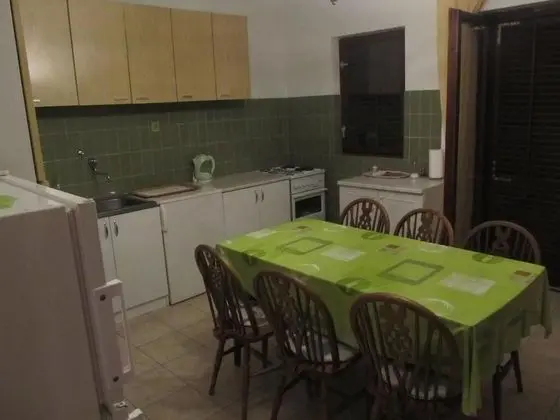 Apart Daire (Stan - 150m from the sea - A1 kat(4+2)