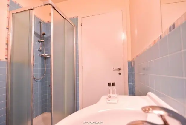 Oda, 2 Tek Kişilik Yatak