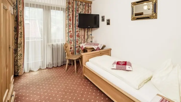 Economy Tek Kişilik Oda, Balkon, Dağ Manzaralı