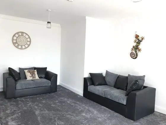 Comfort Villa, Özel Banyo (With Games Room)