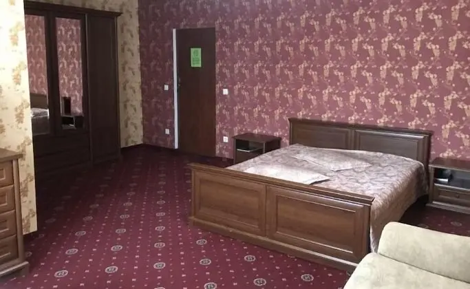 Comfort Tek Büyük Yataklı Oda