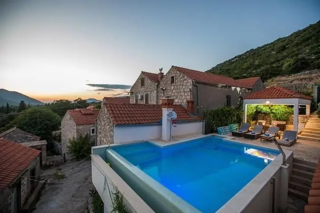 Villa (Three Bedroom Villa with Private Pool)