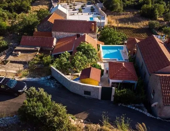 Villa (Three Bedroom Villa with Private Pool)