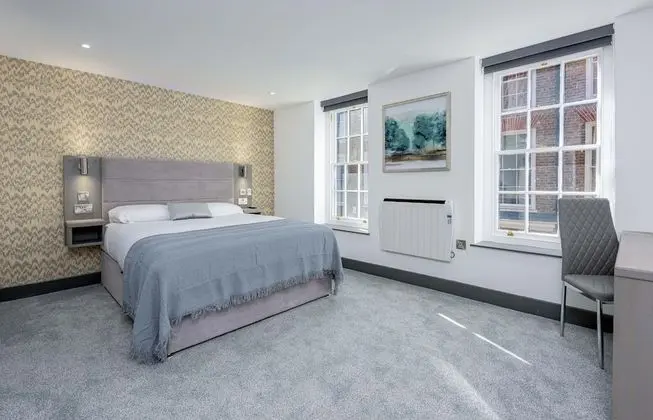 Deluxe Tek Büyük Yataklı Oda, Banyolu/Duşlu
