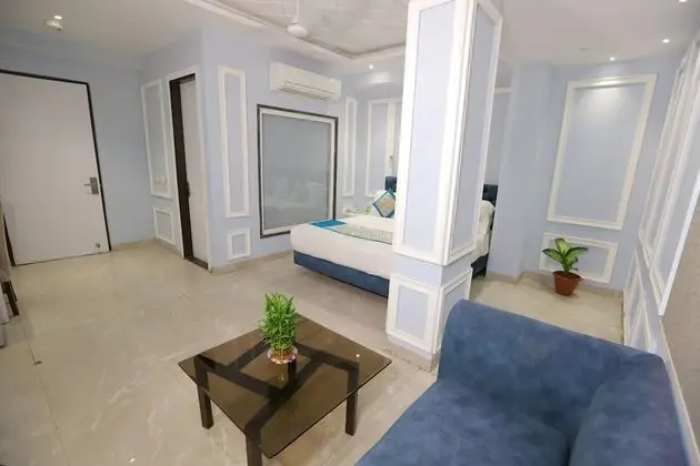 Superior Room with Window and City view