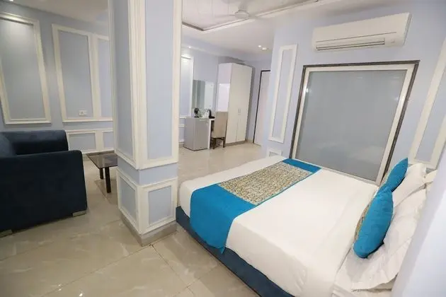 Superior Room with Window and City view