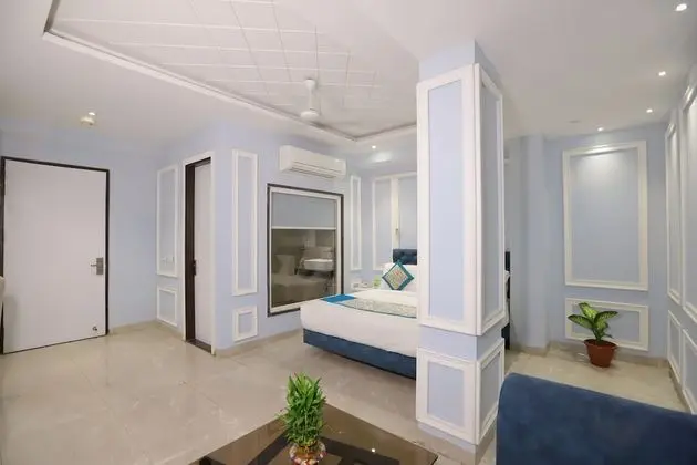 Superior Room with Window and City view