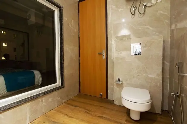 Superior Room with Window and City view