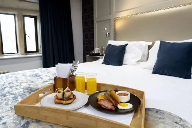 Luxury Tek Büyük Yataklı Oda, Bahçe Manzaralı