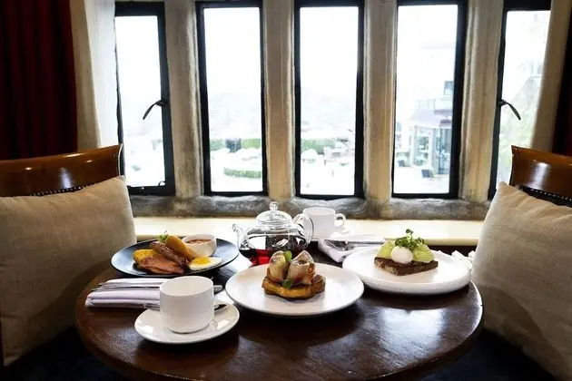 Luxury Tek Büyük Yataklı Oda, Bahçe Manzaralı