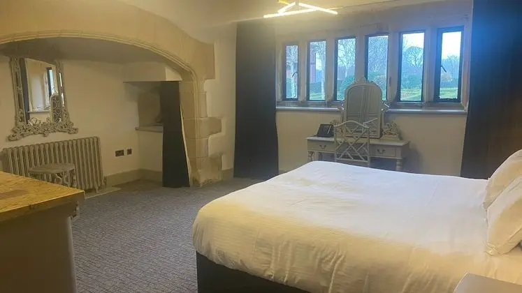Luxury Tek Büyük Yataklı Oda, Bahçe Manzaralı